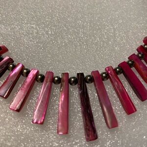Handmade Pink Shell & Silver-Toned Collar Necklace – Reposh Statement Piece